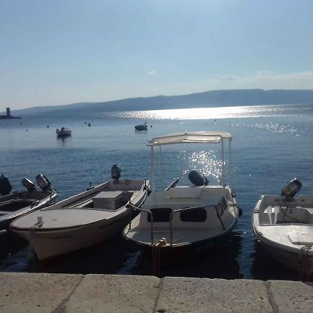 Apartment In Omisalj - Insel Krk 39736 Екстериор снимка
